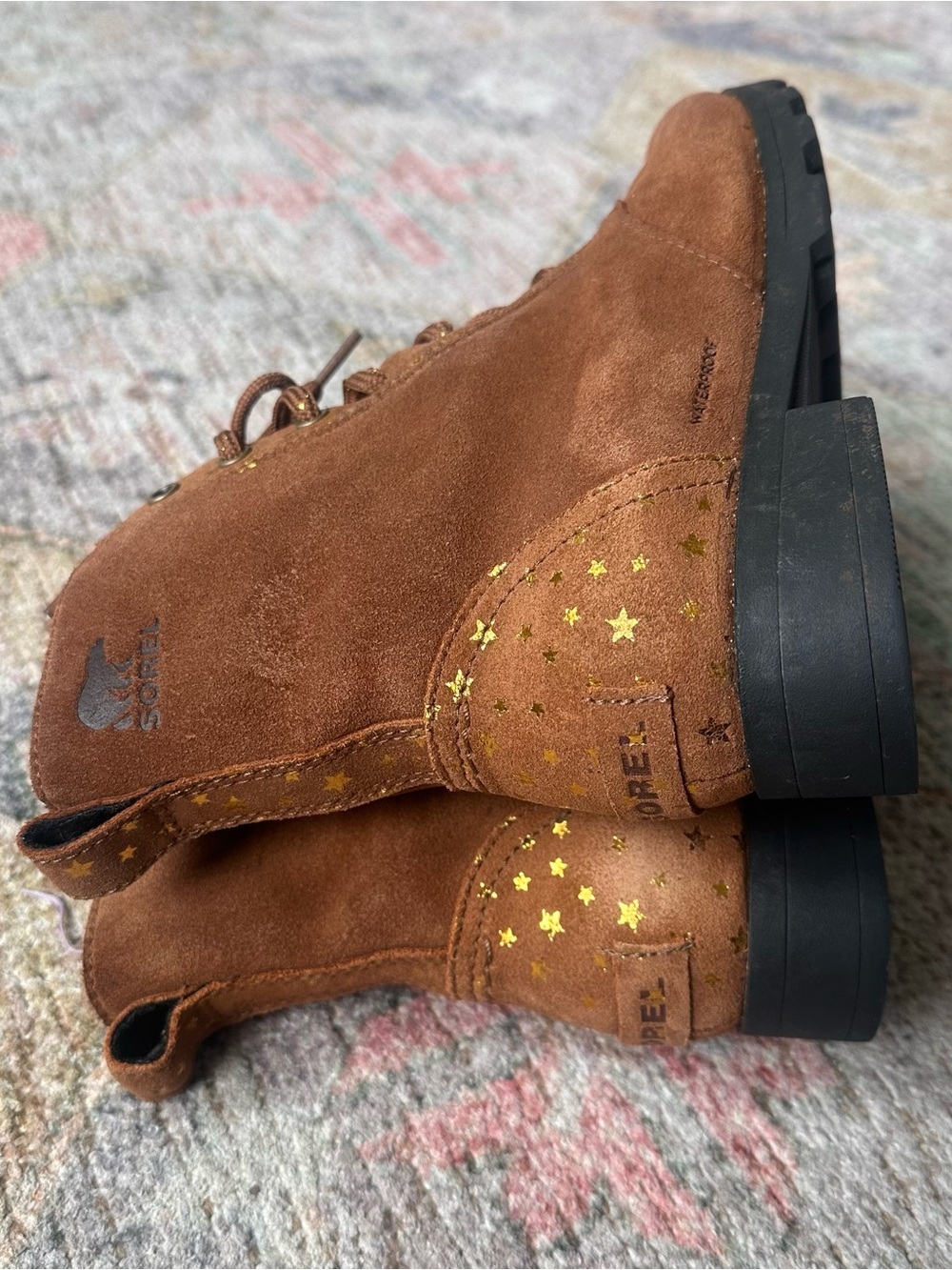 Girl’s Waterproof Sorel Leather Boots - Picture 5 of 9
